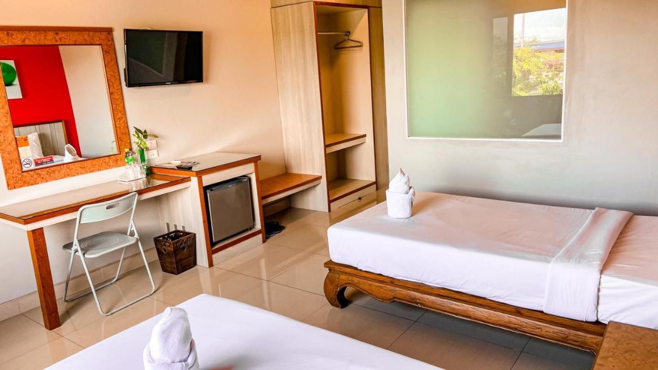 K2 Hotel @ Airport Surat Thani Exteriör bild