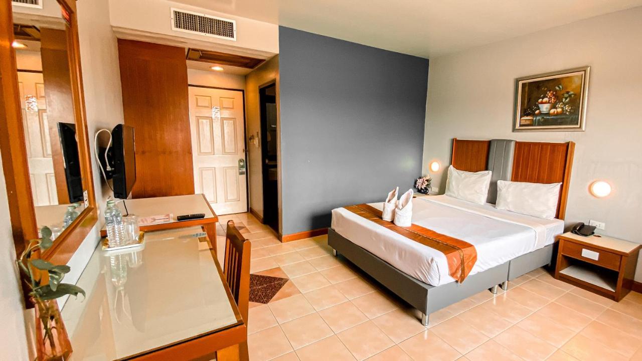 K2 Hotel @ Airport Surat Thani Exteriör bild
